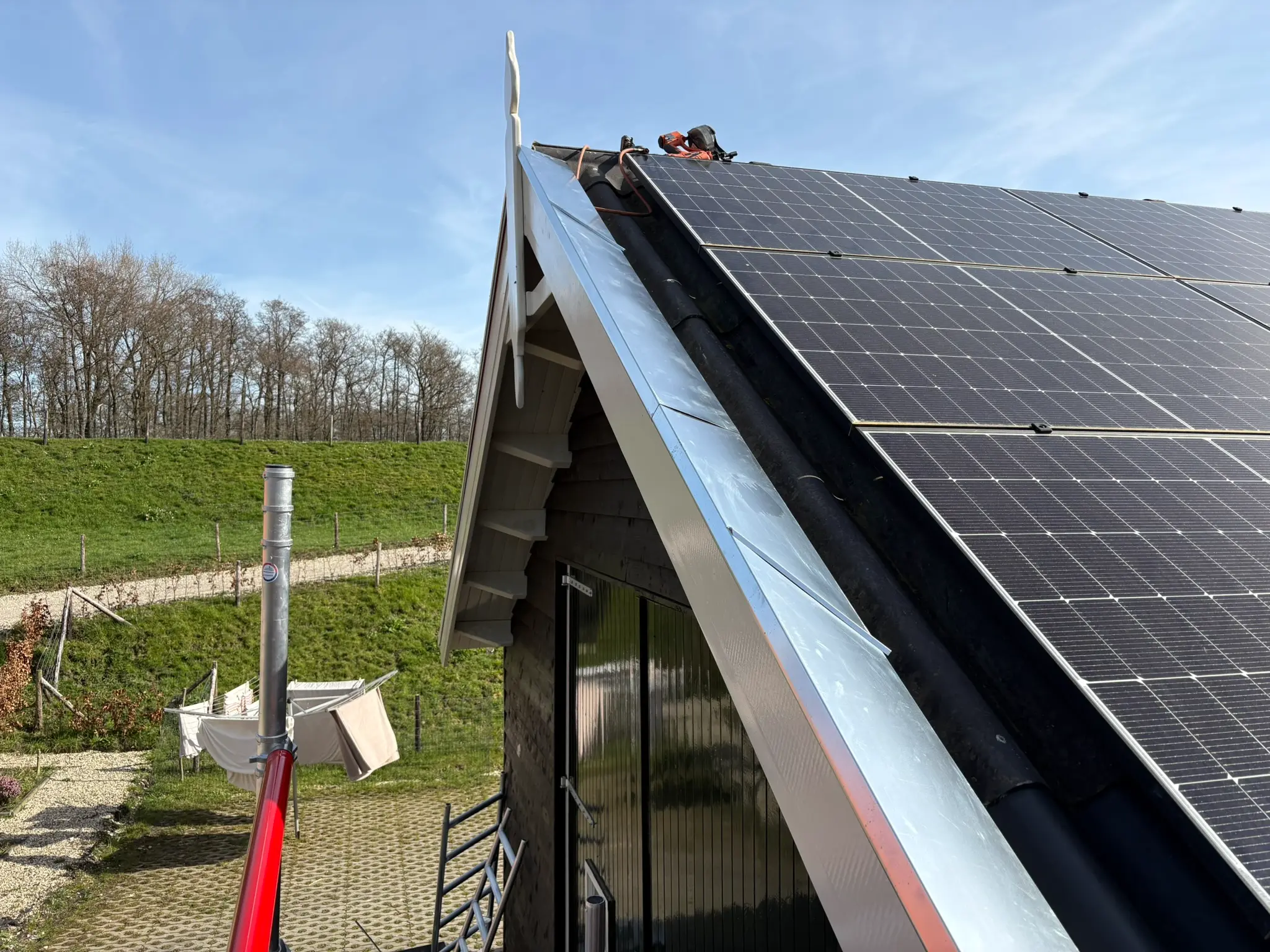 Zinken dekveren, Leerdam