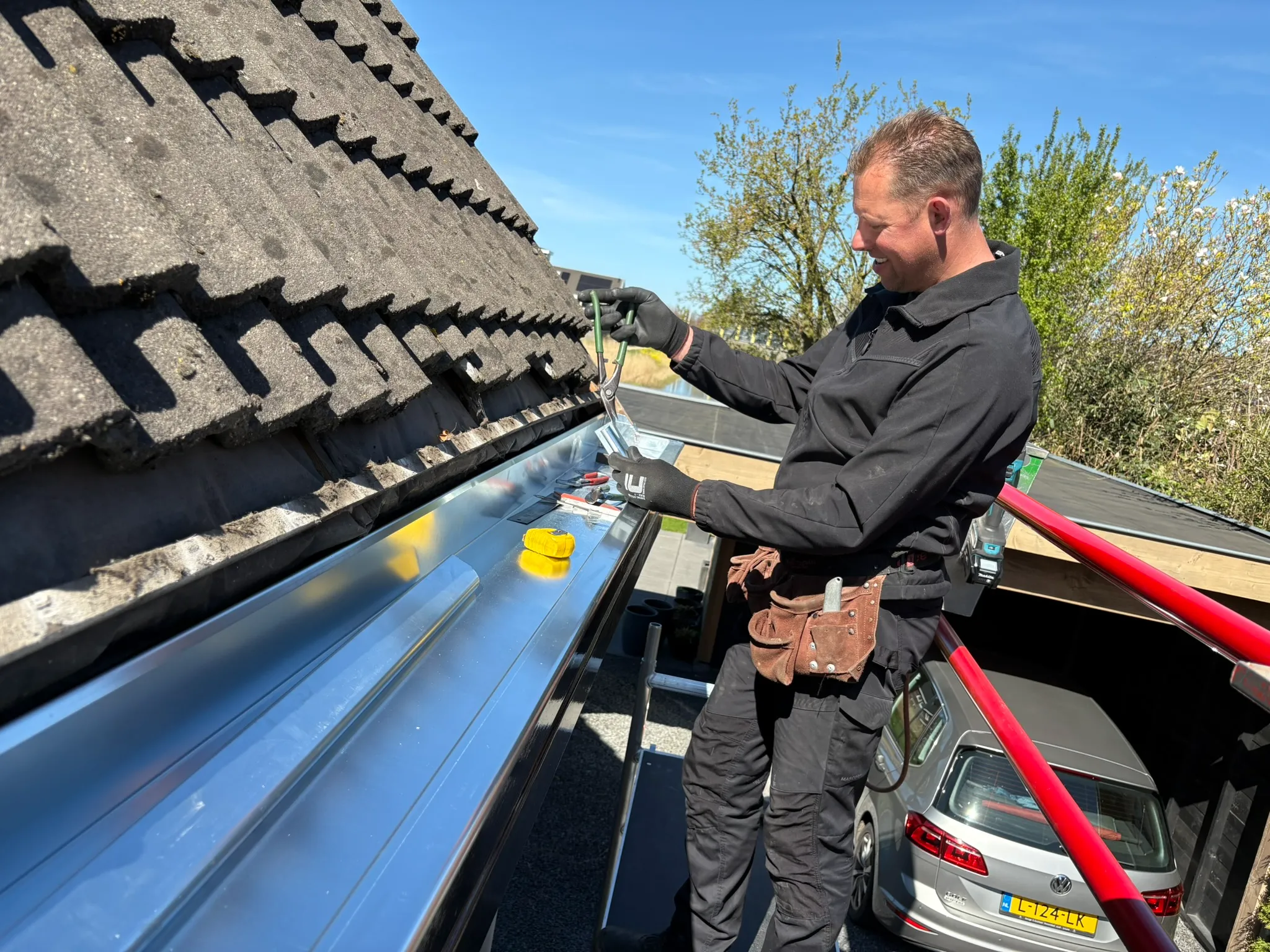 Zinken dakgoot, Asperen