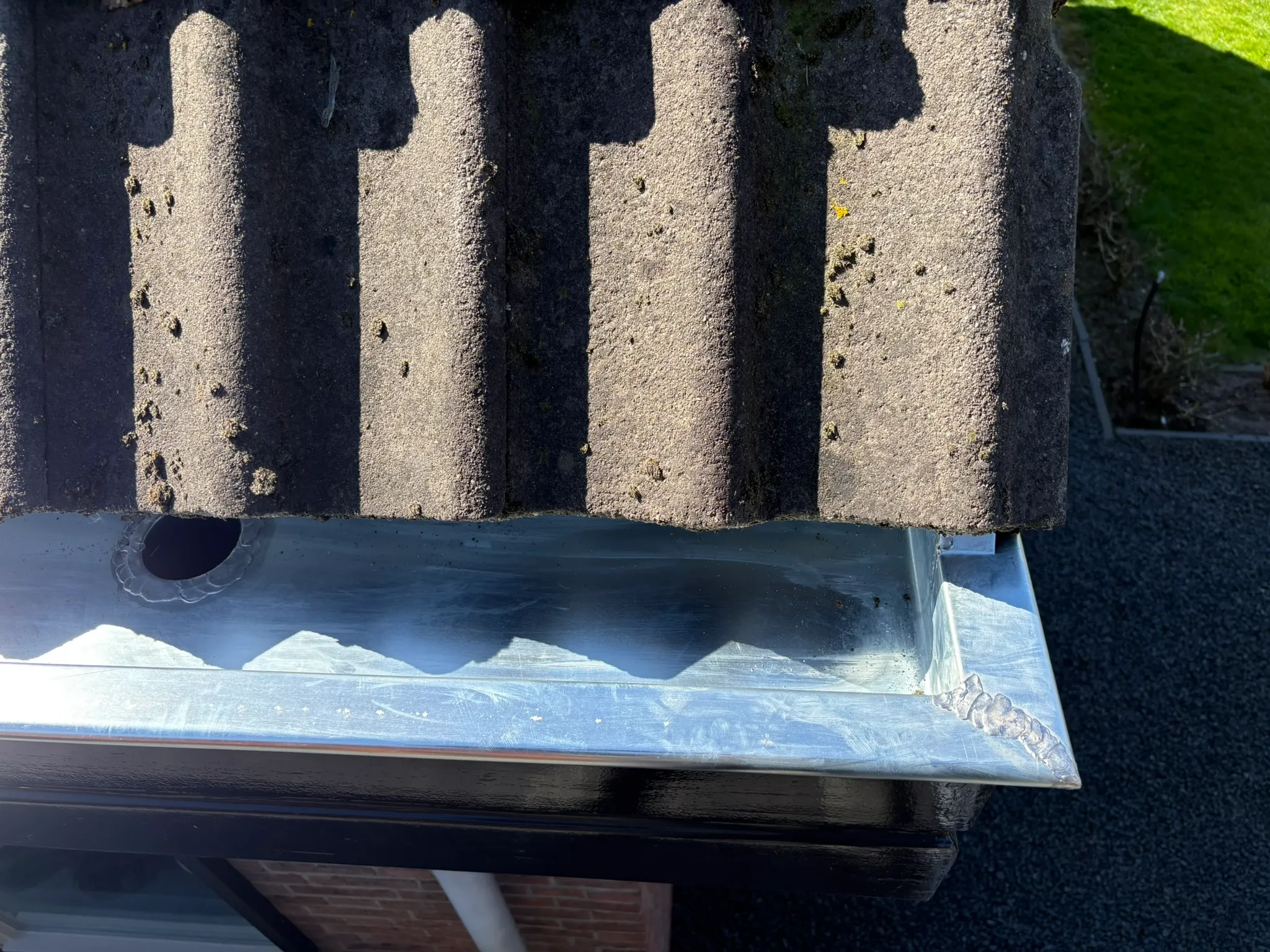 Zinken dakgoot, Asperen